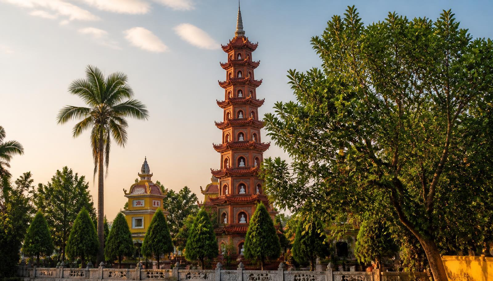 Chùa cổ giữa lòng Thành phố